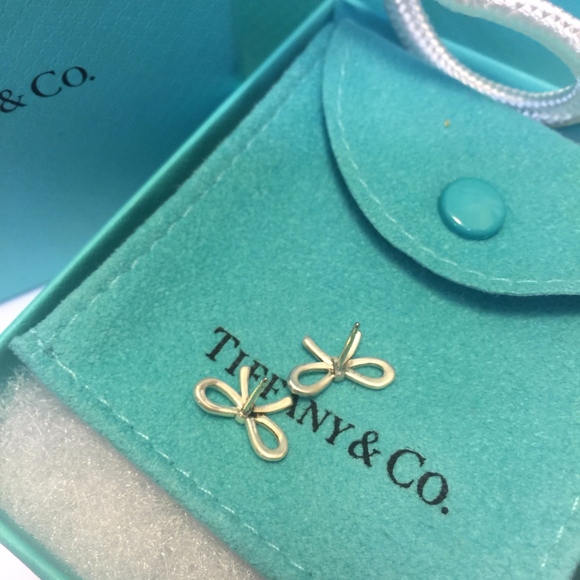 SOLDTIFFANY & CO Bow Earrings✨ - Picture 5 of 5